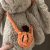 Gehaakt pompoen hoedje en tasje voor medium jellycat konijn