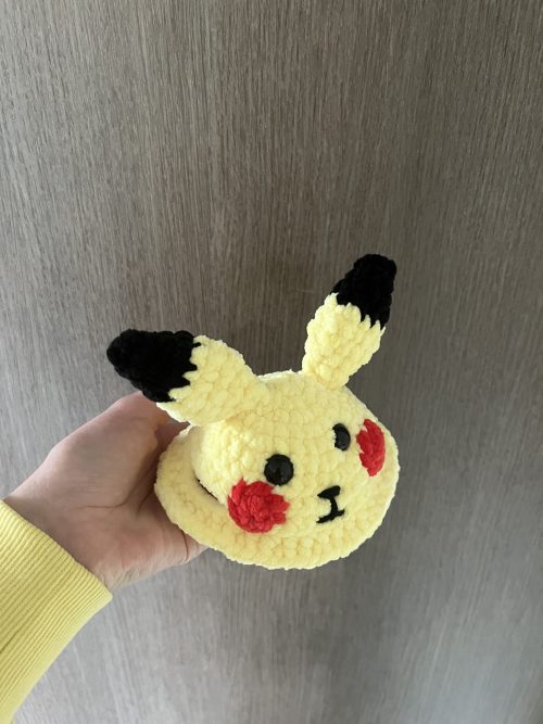 Gehaakt pikachu hoedje voor medium jellycat konijn