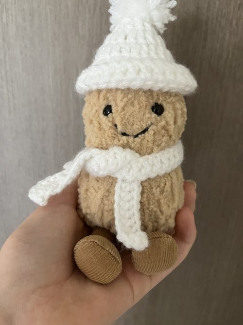 IMG_7783 Gehaakt mutsje en sjaaltje voor peanut jellycat