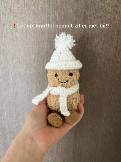 photo-output Gehaakt mutsje en sjaaltje voor peanut jellycat