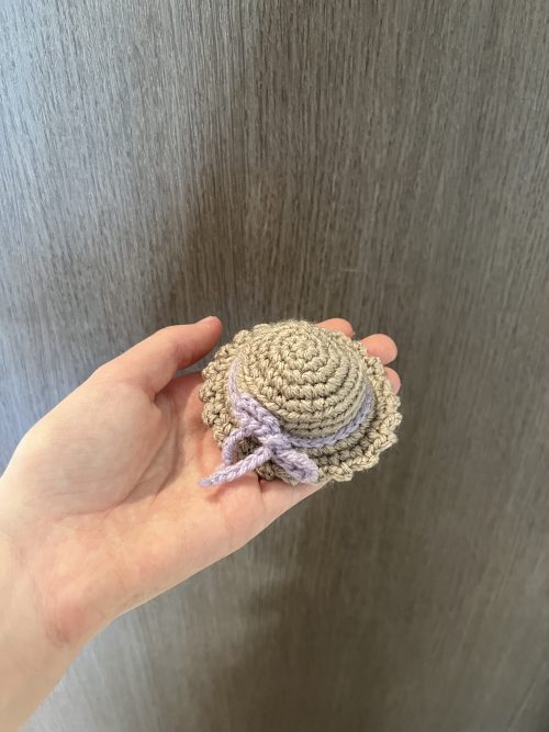 Gehaakt zomer hoedje voor peanut jellycat